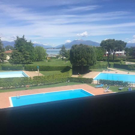 Casa Palazzo Leilighet Desenzano del Garda Eksteriør bilde